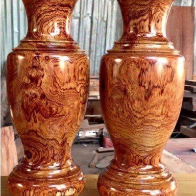 Cặp lục bình gỗ Hương Đá đỏ Nam Phi Kt đường kính 45cm cao 1,67 cm