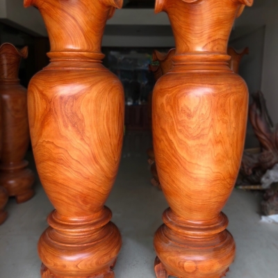 Cặp Lục Bình Gỗ Hương Đỏ Cao 2 mét