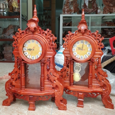 ĐÒNG HỒ ĐỂ BÀN HƯƠNG ĐÁ