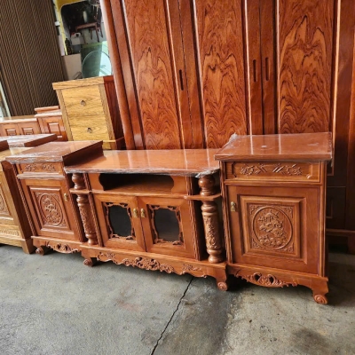 KỆ TIVI SỒI CỘT 2M2