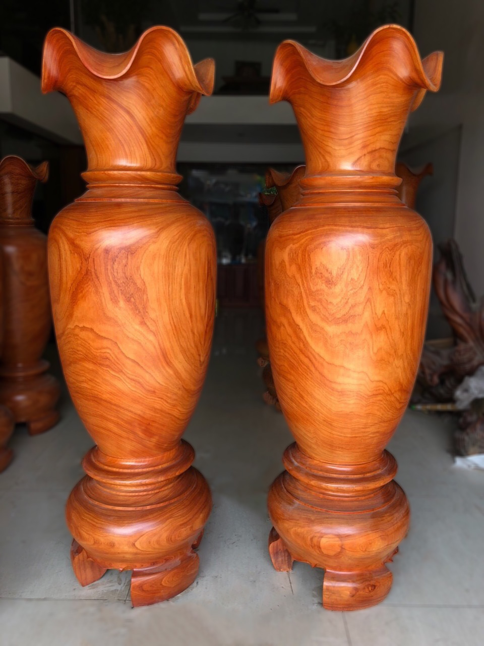 C\u1eb7p L\u1ee5c B\u00ecnh G\u1ed7 H\u01b0\u01a1ng \u0110\u1ecf Cao 2 m\u00e9t